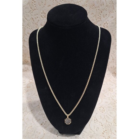 EUC Kendra Scott Teo Gold-Plated Gray Drusy Quartz Pendant Necklace With Adjusta - Picture 1 of 5